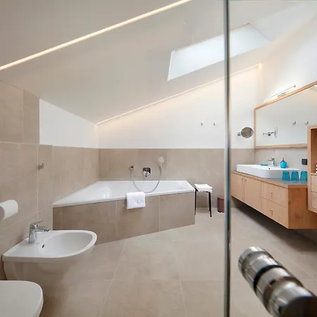 Hotel Appartement-hotel Anthea 3*